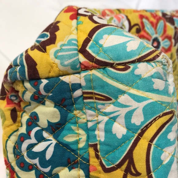 VERA BRADLEY. Tote bag. Yellow/multi-color. - Picture 10 of 10